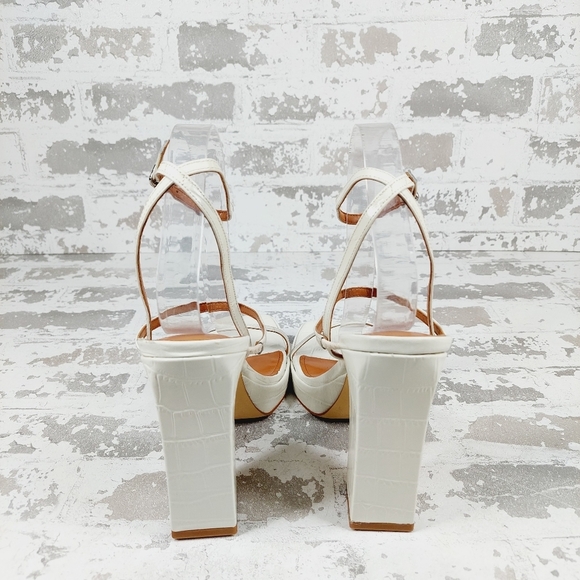 NEW Marc Fisher Katin Ivory Leather Platform Block Heel Sandals V643 - Picture 6 of 13
